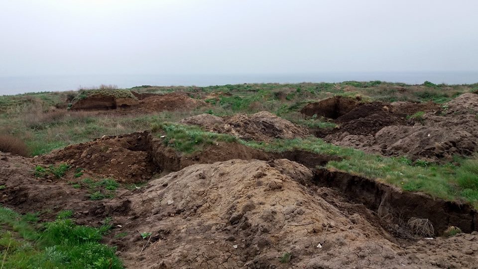 В Херсонской области археологически ценную «Скельку» уничтожают кладоискатели