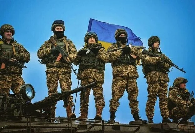 ЗСУ тримають “під прицілом” важливі транспортні шляхи окупантів під Херсоном