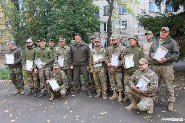 Начальник Херсонської ОВА нагородив захисників України