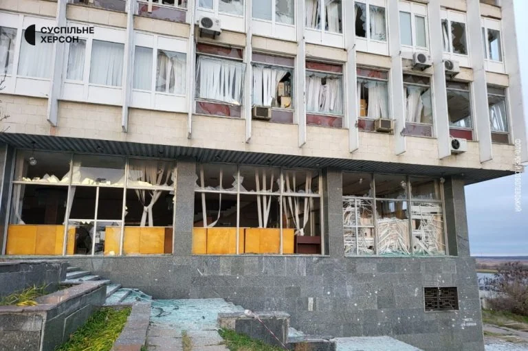 Як зараз виглядає бібліотека ім.Гончара у Херсоні (фото)