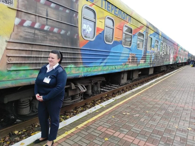 “Укрзалізниця” повідомила, що додає 9 вагонів до потяга Київ-Херсон