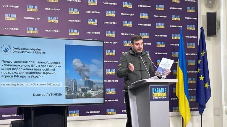 Давали воду через день: в Херсоні російські військові облаштували дитячі катівні – Дмитро Лубінець