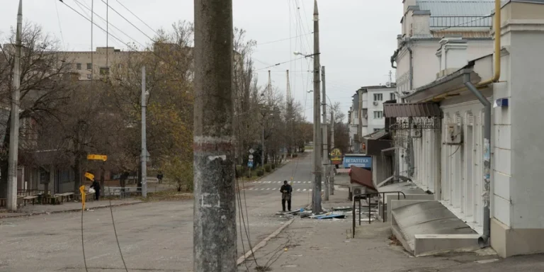 В Херсонській області пошкоджено та зруйновано дві підстанції