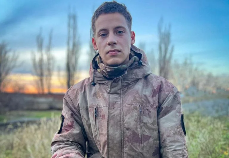 В лавах ЗСУ воює онук партизана, який боронив Херсонщину Український військовий з позовним Сатір