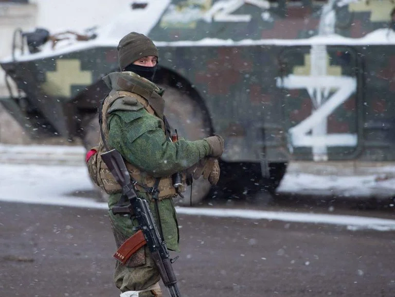 Окупанти на 10 днів заборонили жителям Горностаївки виходити з дому – Генштаб
