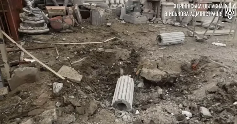 Зранку армія РФ обстріляла Кочубеївку на Херсонщині – одна людина загинула