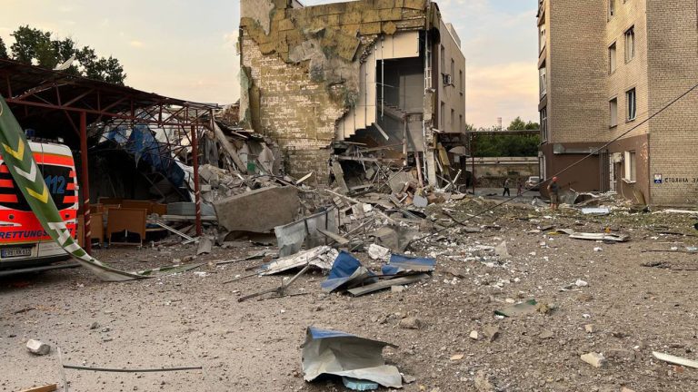 Протягом 4 січня росіяни 41 раз обстріляли Херсонщину – поранено 3 людей