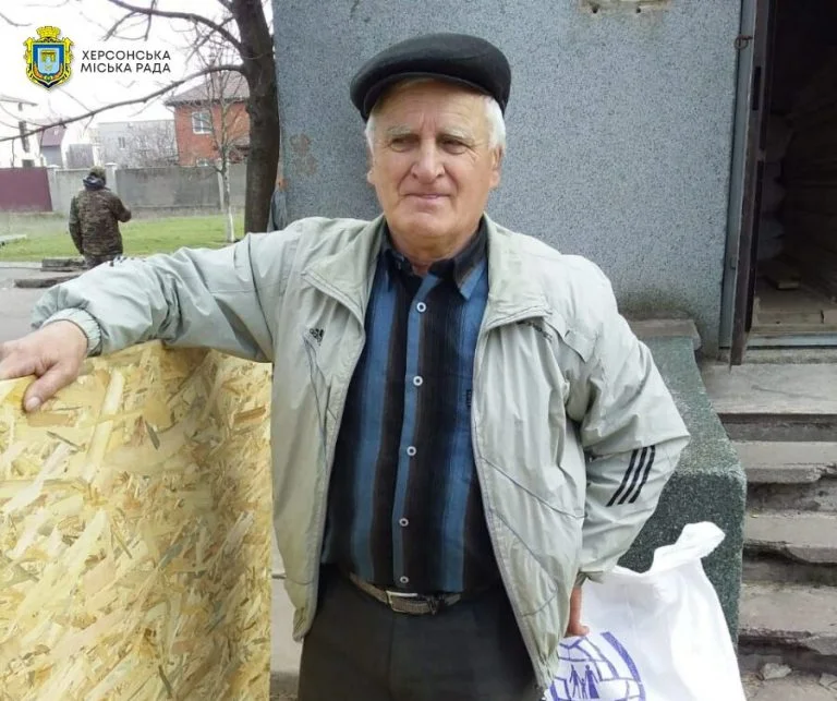 Жителям Зеленівського старостату надали будівельні матеріали