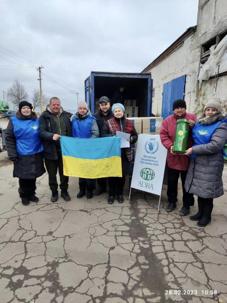 Жителі Хрещенівки на Херсонщині розписали гільзу від снаряда