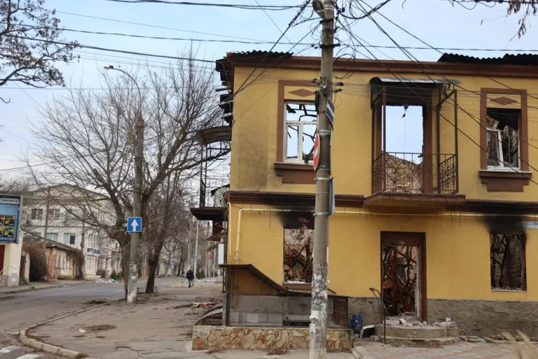 Херсонці мають право на статус ВПО у зв’язку з втратою житла війна Херсон