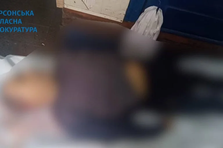 За фактом смертельного обстрілу Херсона почали розслідування