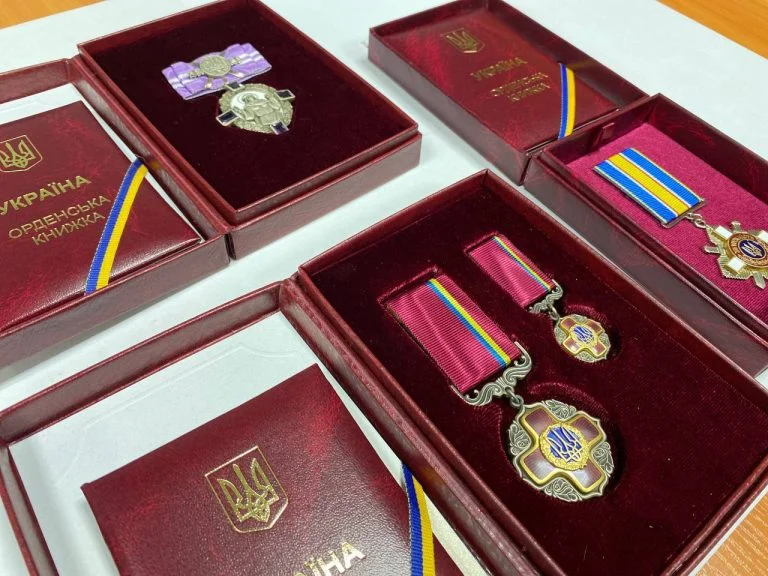 Президент України нагородив 3 жінок-мешканок Херсонщини