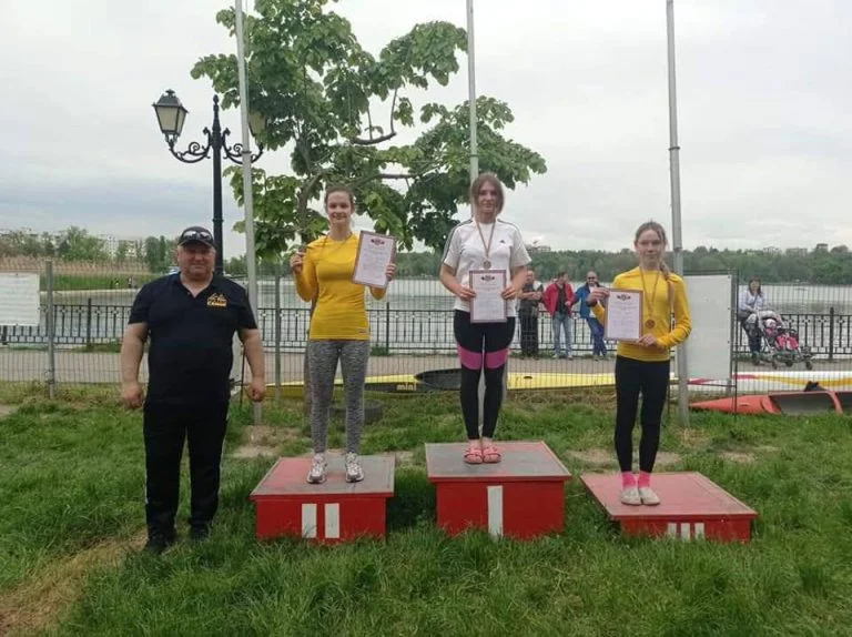 Херсонська спортсменка здобула дві медалі на змаганнях з веслування