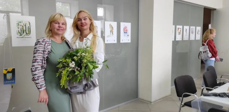 Херсонська художниця презентує свої твори в Одесі