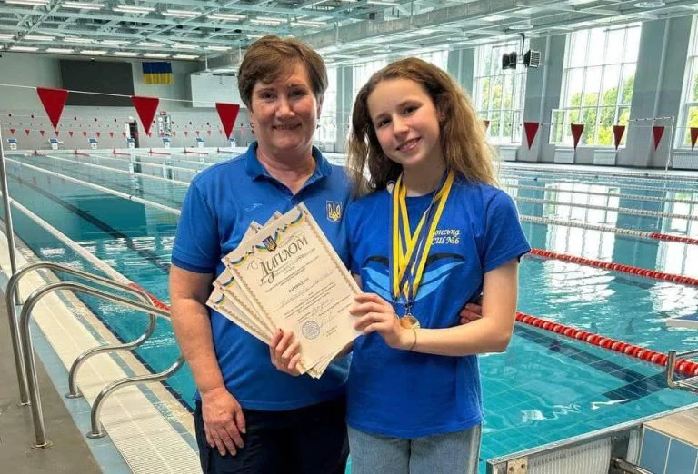 Юна херсонка стала рекордсменкою змагань з плавання