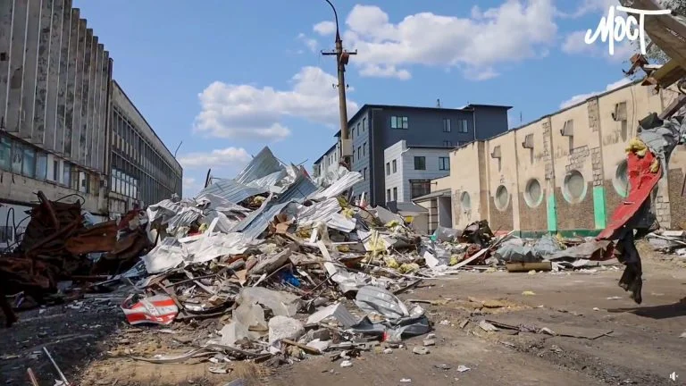 В Херсоні завершується демонтаж ринку “Кристал”. ВІДЕО