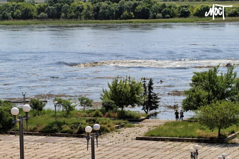 Окупанти заявили про збільшення кількості загиблих внаслідок катастрофи на Каховській ГЕС