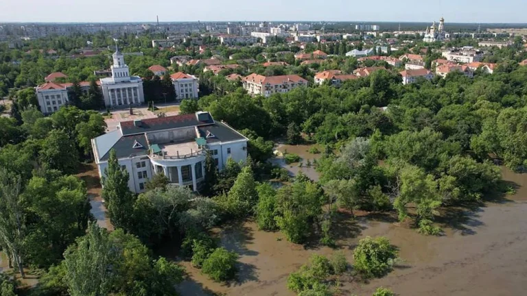 У Новій Каховці вода відступає, – Коваленко