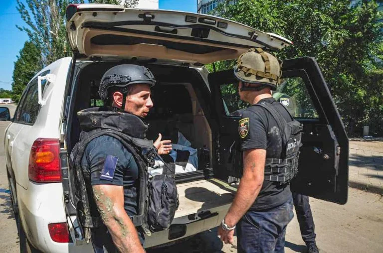 В ДСНС розповіли про подробиці обстрілу працівників служби в Херсоні. ФОТО, ВІДЕО