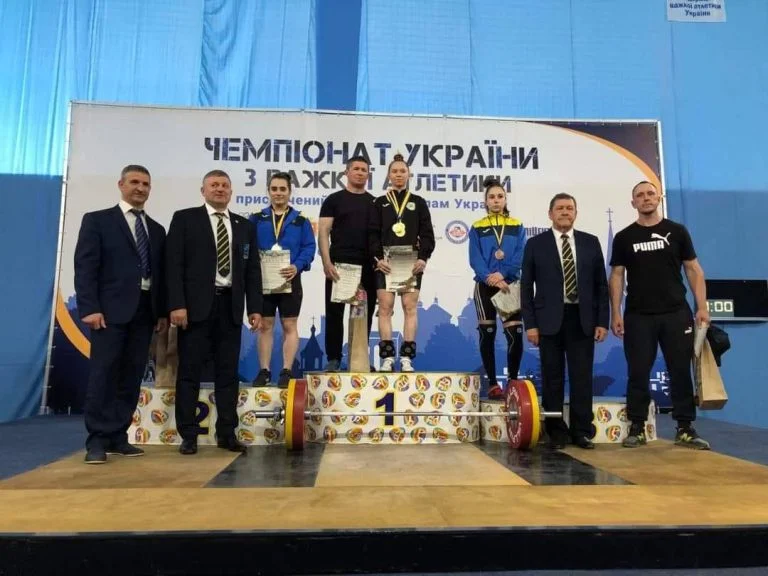 Юні херсонки здобули призові місця на Чемпіонаті України з важкої атлетики