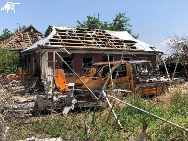 Розбиті будинки і менше ста мешканців: як зараз виглядає село Кізомис. ФОТО, ВІДЕО