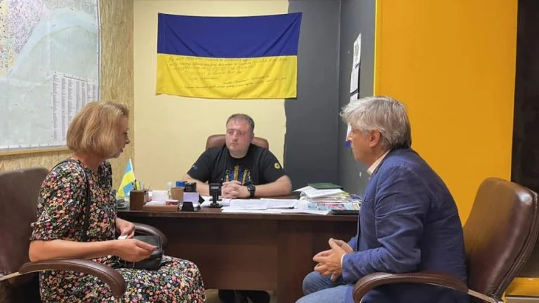 Жителі Франції закупили будматеріали на суму 60 000 € для бомбосховищ Херсона