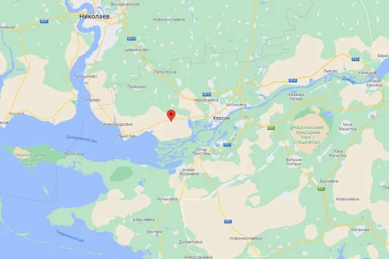 Російські загарбники обстріляли Розлив на Херсонщині: 2 поранених