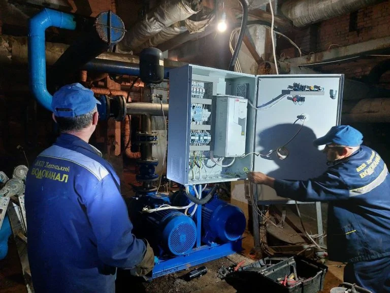 У Таврійському мікрорайоні Херсона модернізували насосну станцію