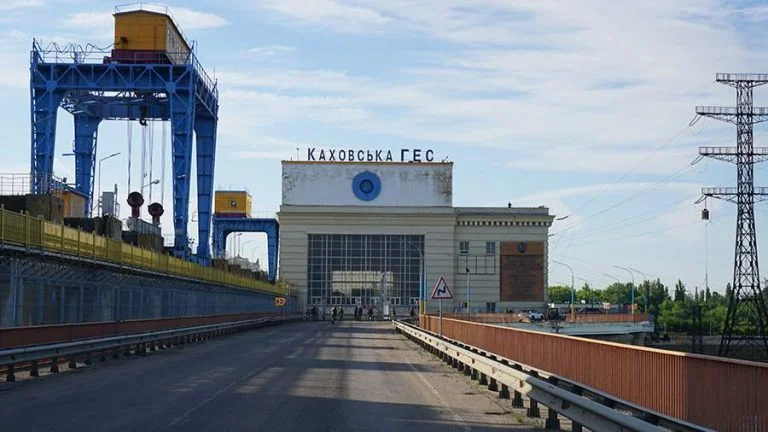 На місці Каховської ГЕС побудують тимчасову греблю