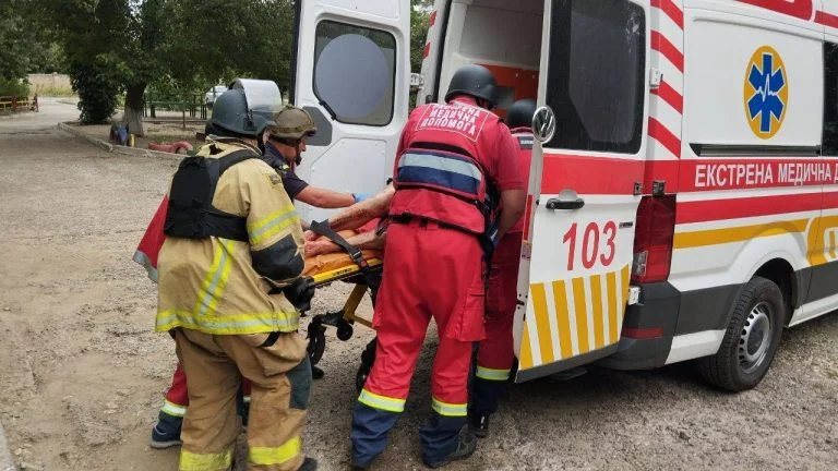 У лікарні помер чоловік, який постраждав внаслідок ранкового обстрілу Херсона