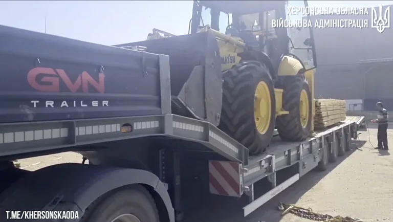 Громади Херсонщини отримають техніку та матеріали для ремонтних робіт