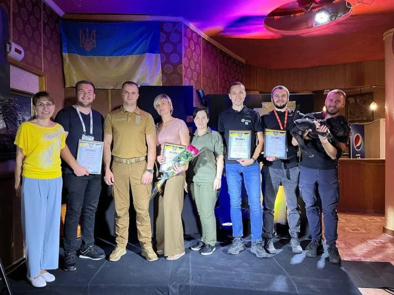 Волонтери, які працюють на Херсонщині, отримали подяки