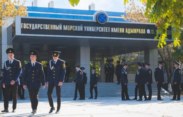 Окупаційна Херсонська державна морська академія “переїхала” до Новоросійська