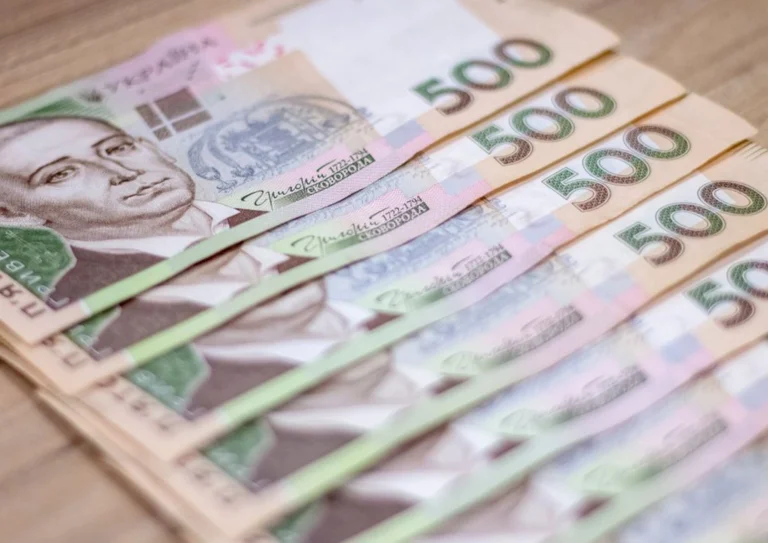 Херсонським сім’ям загиблих воїнів-афганців виплатять по 7,5 тис. грн із міського бюджету