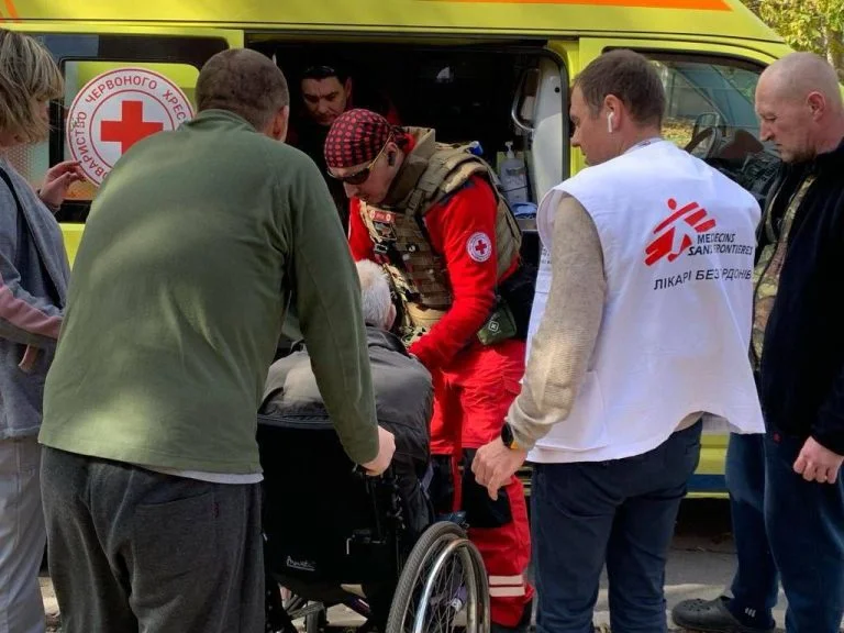 З Херсонщини евакуювали пацієнтів із психічними захворюваннями