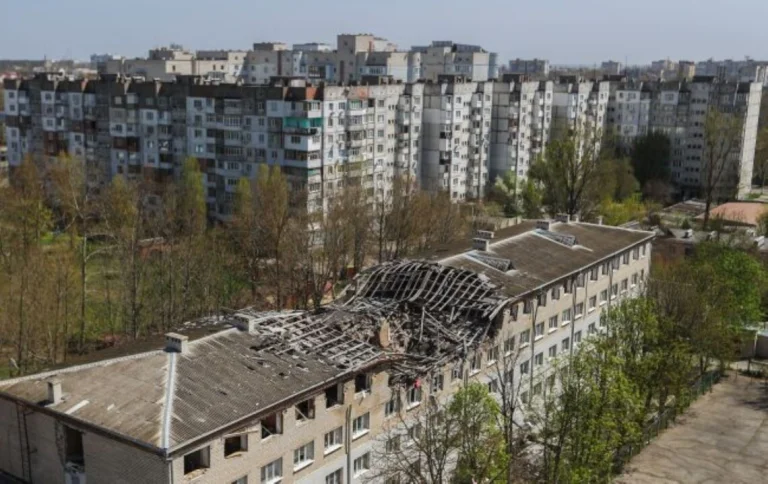 Армія РФ обстріляла Дніпровський район Херсона