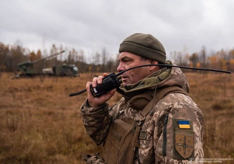 Українські воїни підраховують поранених окупантів після атаки на лівобережжя Херсонщини (відео)