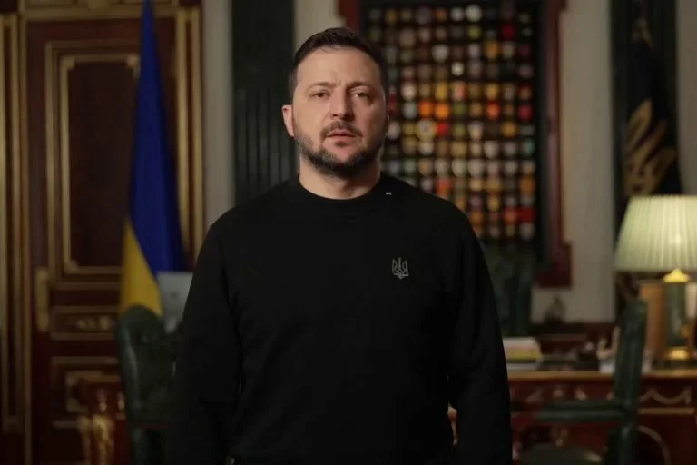 Зеленський подякував військовим, які б’ються на лівобережній Херсонщині