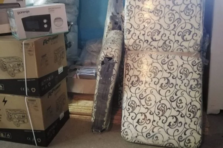 У Хрещенівці та Нововоронцовці для бомбосховищ передали генератори