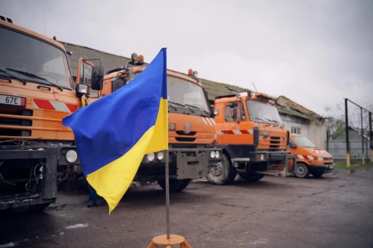 П’ять громад Бериславського району отримали спецтехніку