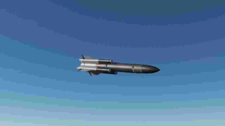 Російська армія вдарила по Херсону протирадіолокаційною ракетою