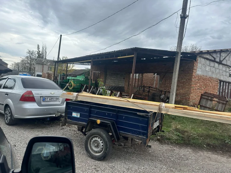 Осокорівці на Херсонщині передали понад 27 кубометрів “лісу”