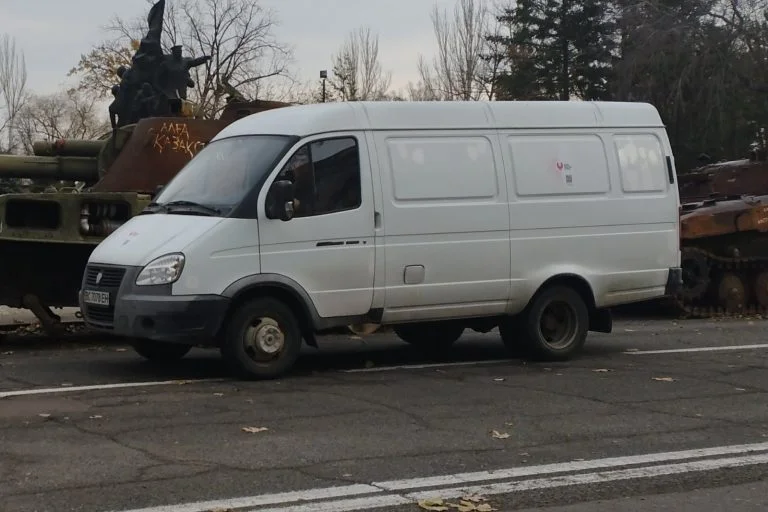 Кочубеївській громаді Херсонщини передали фургон