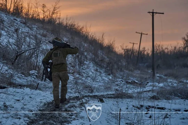 Українські військові продовжують заходи із розширення плацдарму на лівобережжі Херсонщини, – Генштаб