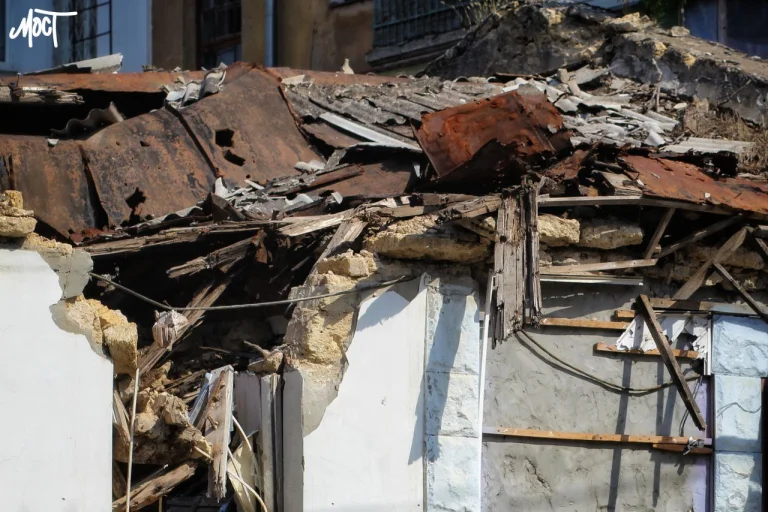 Внаслідок нічного російського обстрілу Тягинки загинув чоловік