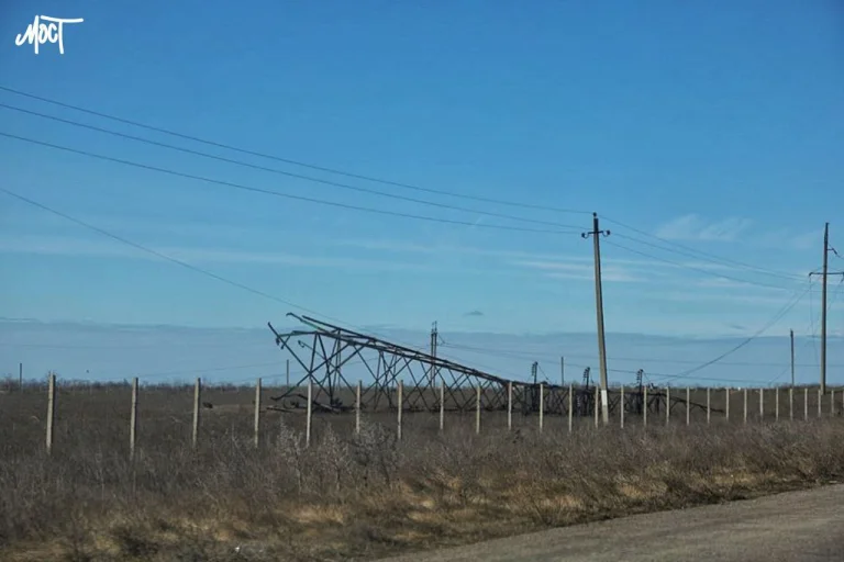У тимчасово окупованому Лазурному на Херсонщині плануються відключення світла
