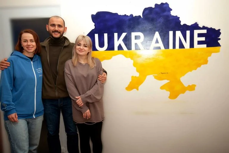 «Подаруй світло» для Херсона: у місті планують відкрити пункт обігріву