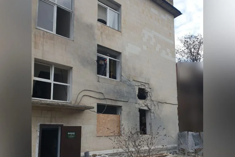 У Херсонській громаді за 10,5 місяців через російську агресію пошкодило 2234 житлових будинки