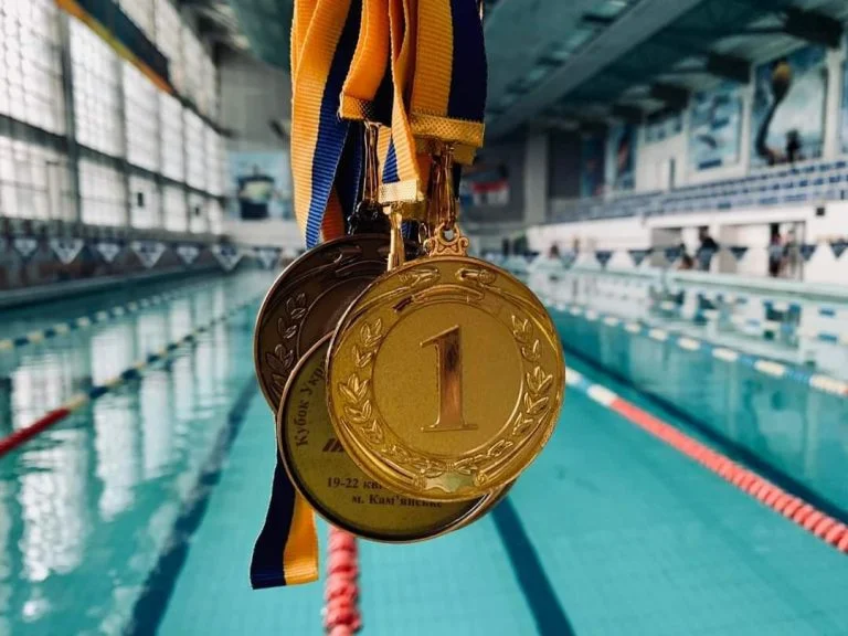 Херсонець завоював “золото” на чемпіонаті України з плавання