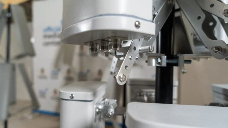 Військовим на Херсонщині передали засоби РЕБ на 7,2 млн грн